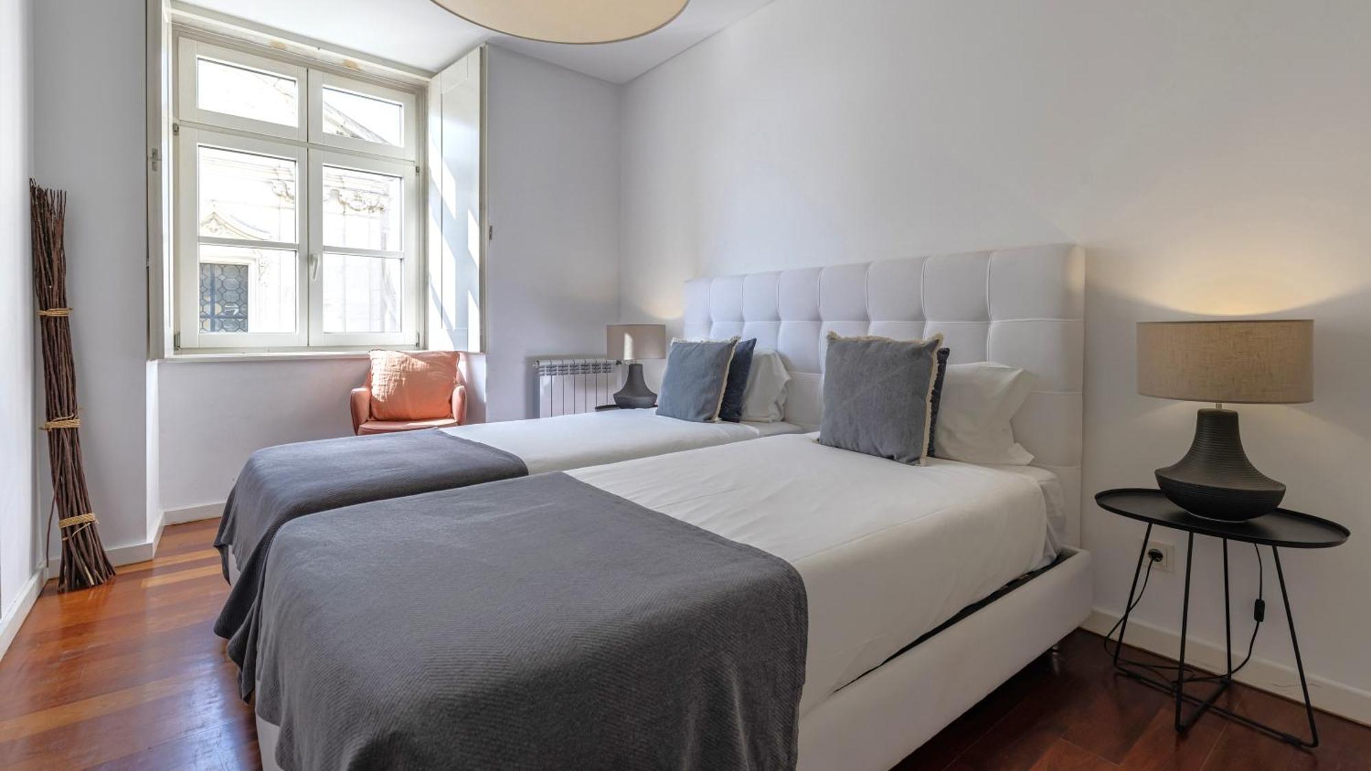 Lovelystay - Chiado 3bedroom Wonder Apartamento Lisboa
