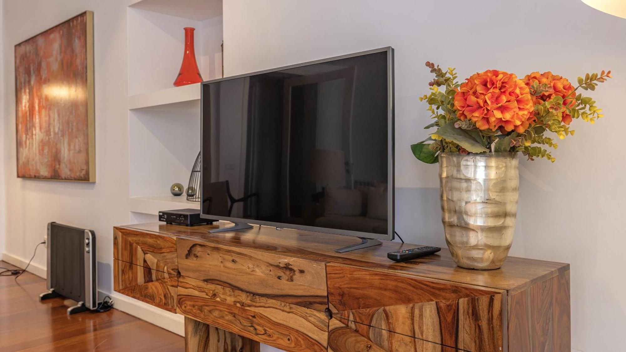 Apartamento Lovelystay - Chiado 3bedroom Wonder