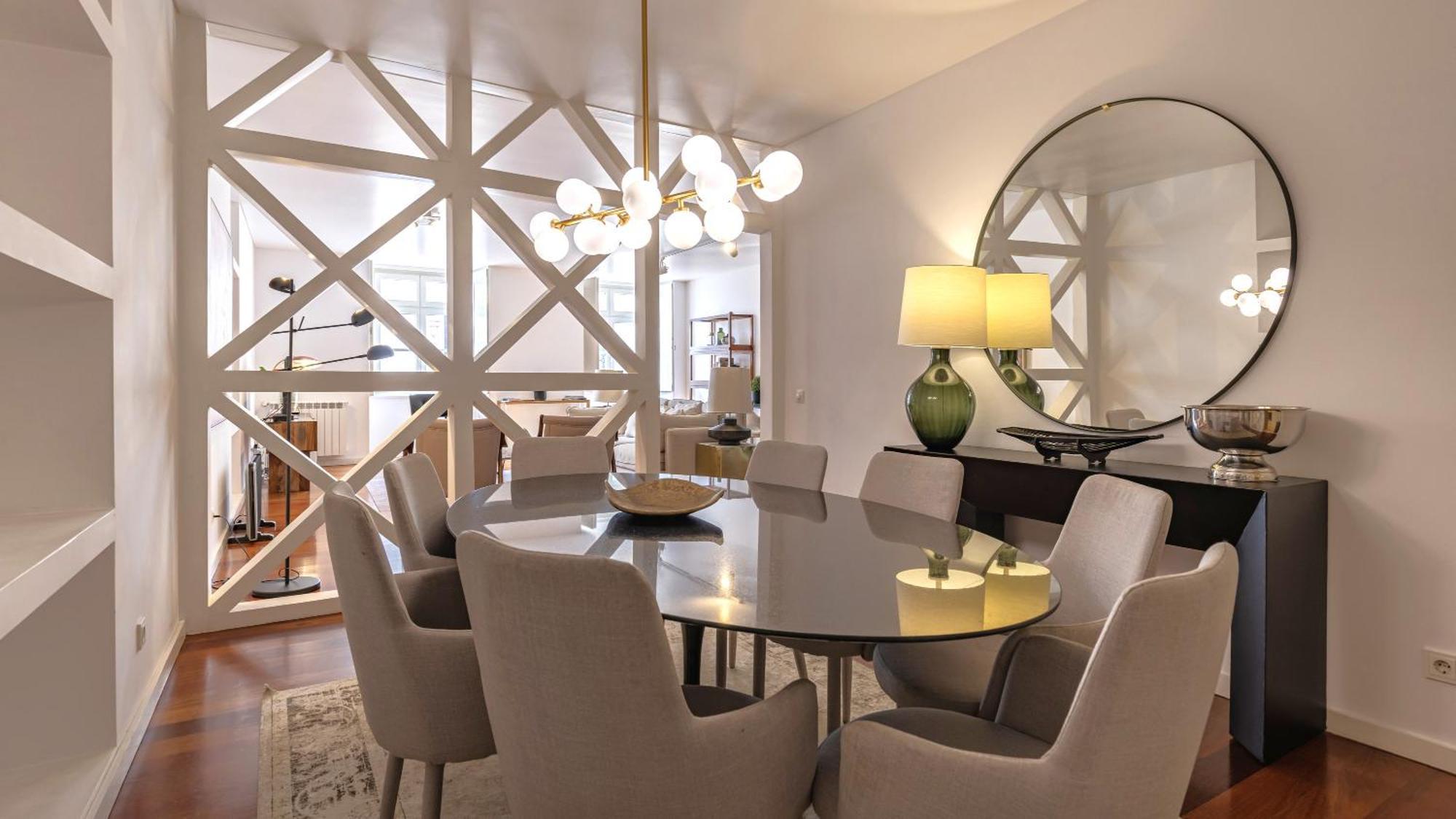 Apartamento Lovelystay - Chiado 3bedroom Wonder