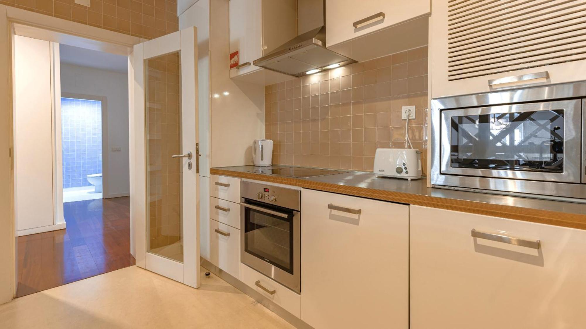 Lovelystay - Chiado 3bedroom Wonder Apartamento *