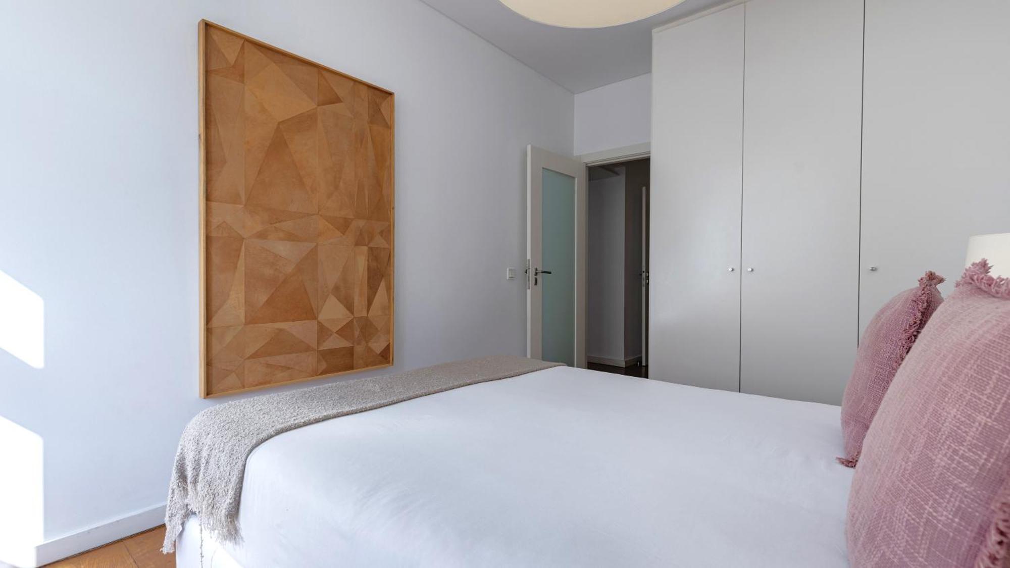 Apartamento Lovelystay - Chiado 3bedroom Wonder