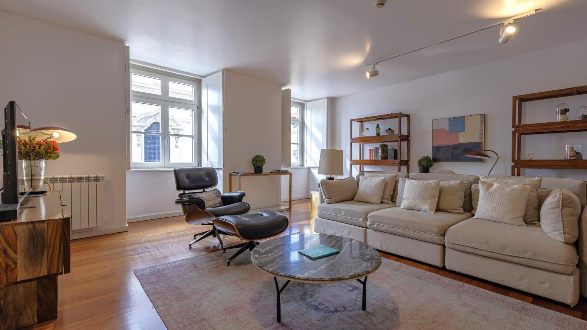 Lovelystay - Chiado 3bedroom Wonder Apartamento *