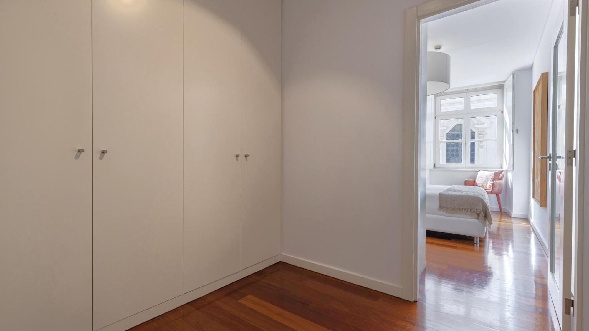 Lovelystay - Chiado 3bedroom Wonder Apartment Lissabon